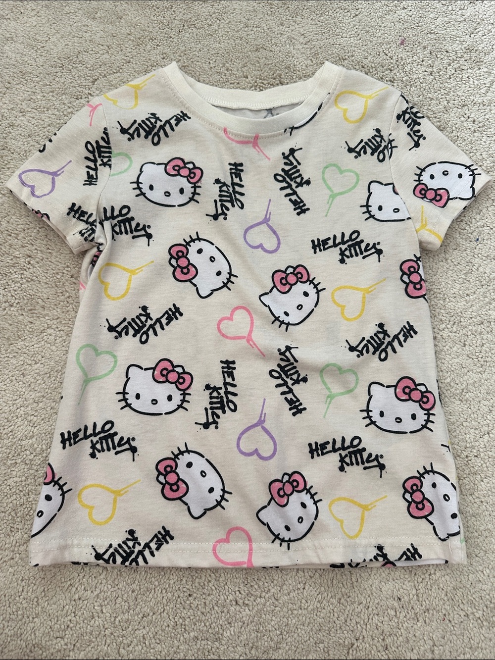 Hello Kitty Cream Tee with Pastel Hearts